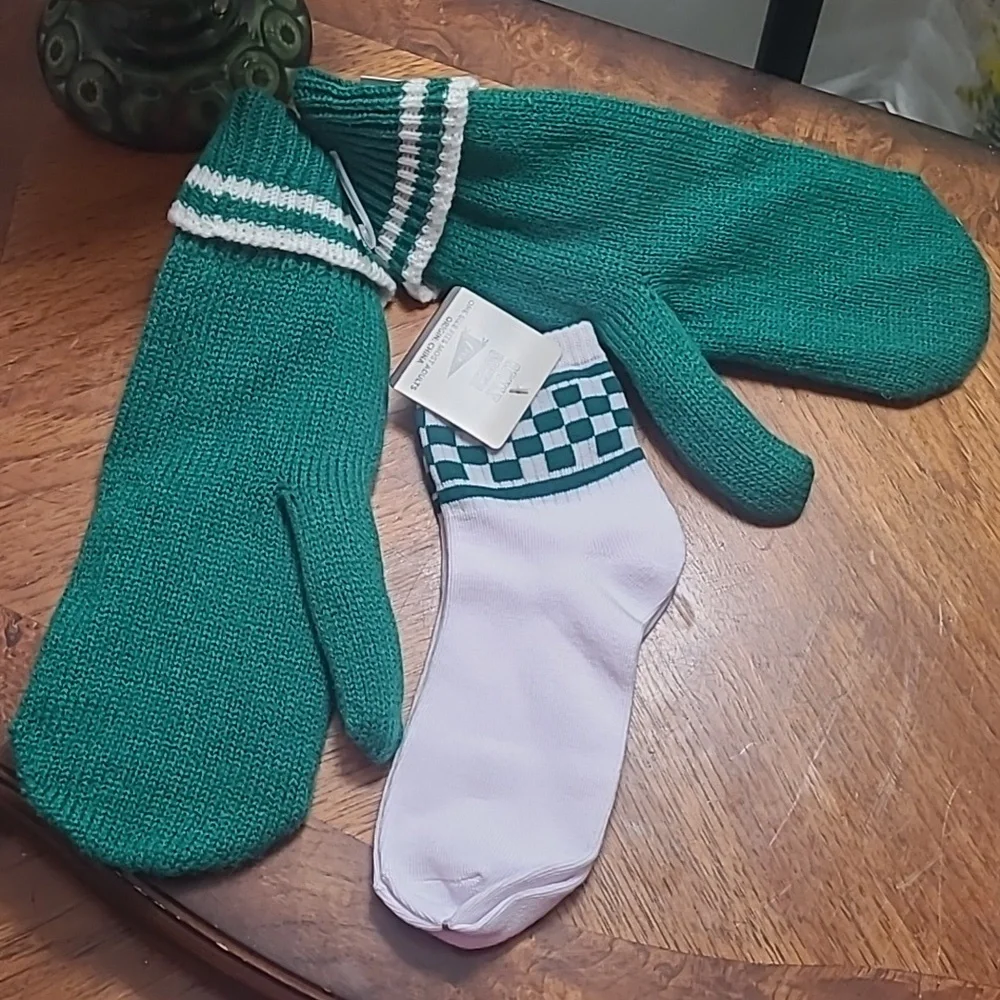 New with tags! Green and White Warm Mittens with Matching Socks Set